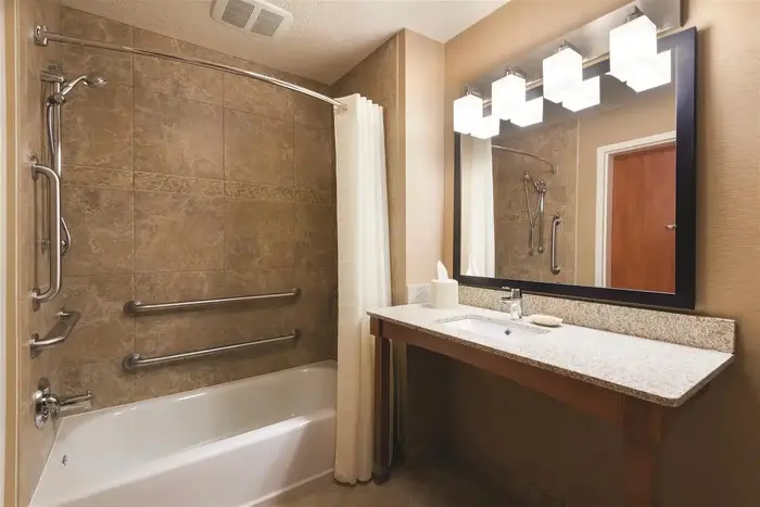 La Quinta Inn & Suites by Wyndham Coeur