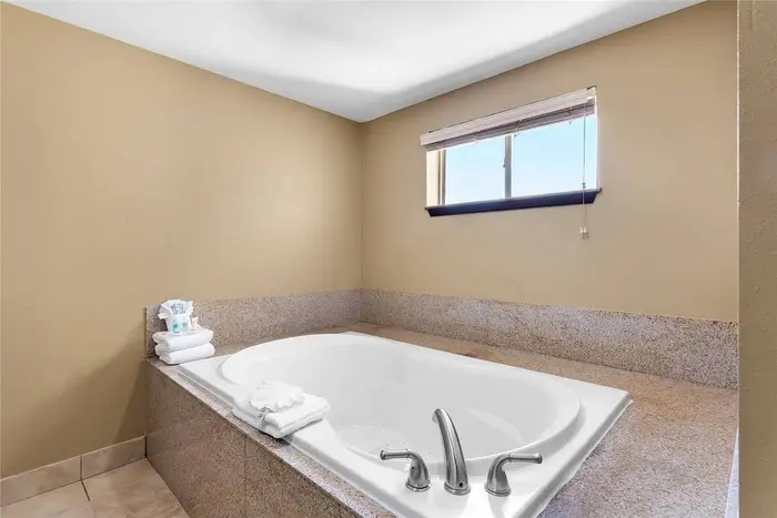 Comfort Suites Yukon