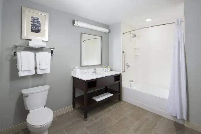 Holiday Inn Express & Suites Oklahoma City