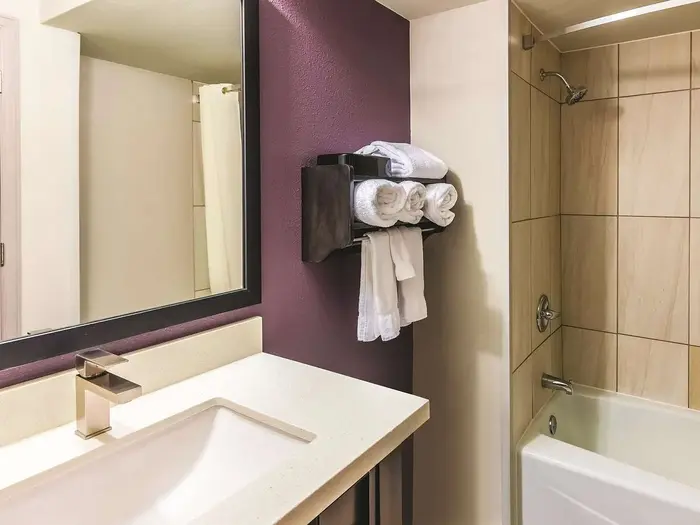 La Quinta Inn & Suites by Wyndham Colorado Springs North