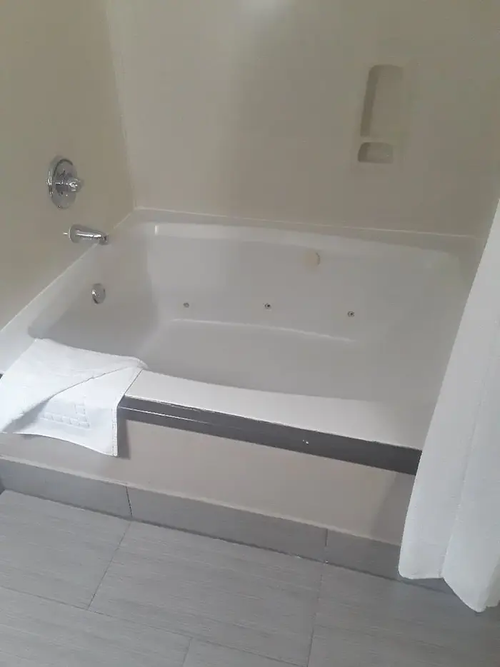 Comfort Suites Plano East - Richardson