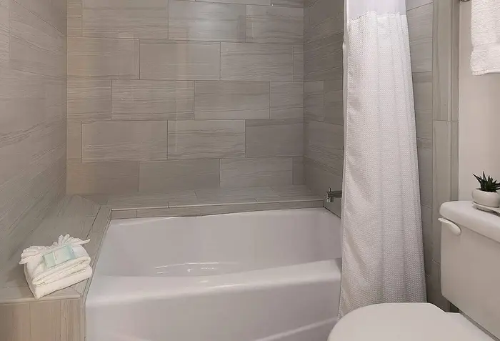Pismo Lighthouse Suites