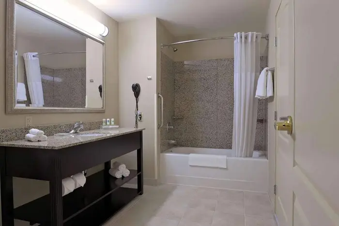 Country Inn & Suites by Radisson, Beckley, WV
