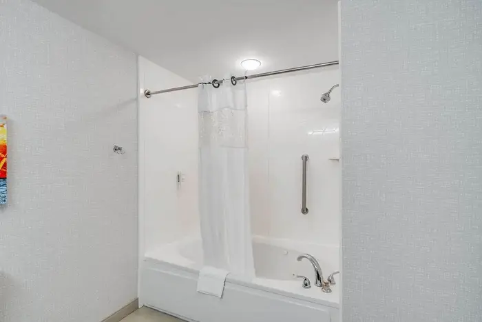 Hampton Inn Bloomington West