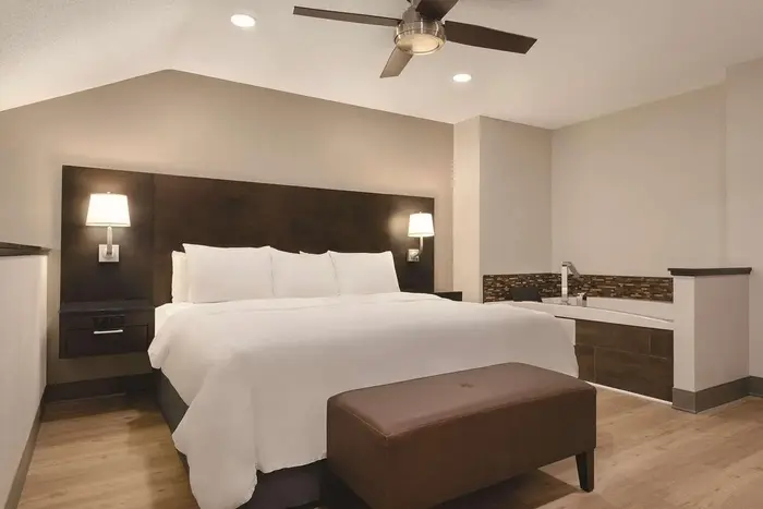 Radisson Hotel & Conference Center Rockford
