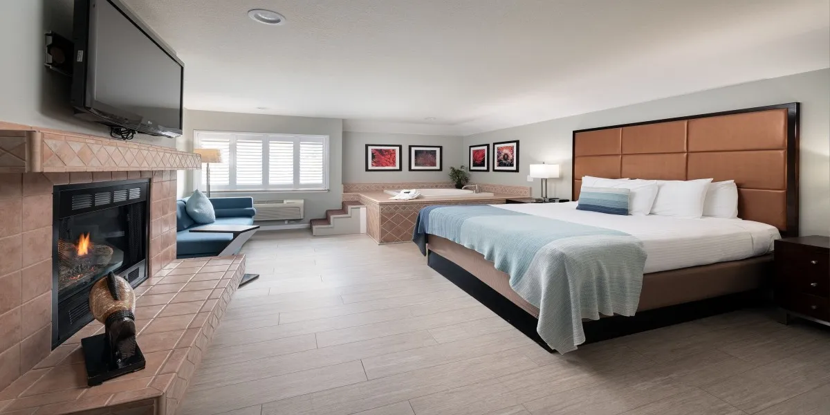 Monterey Hotels with Jacuzzi in Room