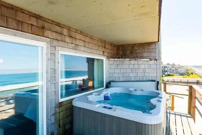 Seagull Beachfront Inn