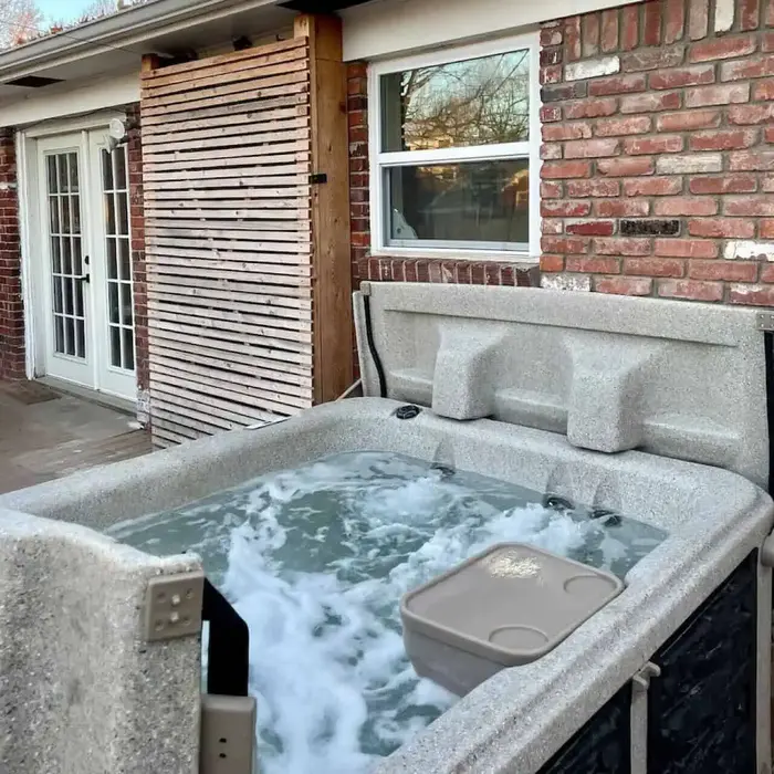 Unique Design | Hot Tub | Brookside