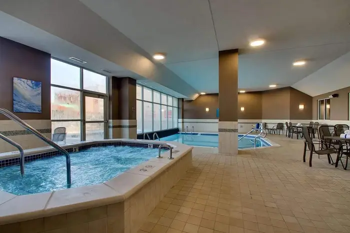 Drury Inn & Suites Iowa City Coralville