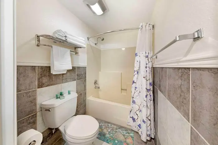 Best Western Harbour Inn & Suites