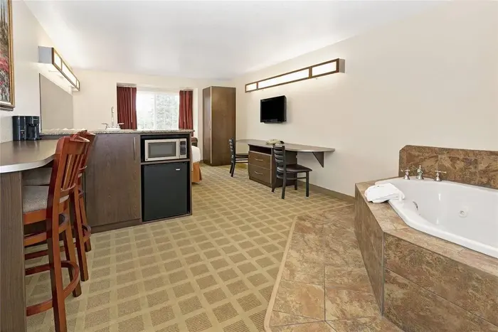 Microtel Inn & Suites by Wyndham Cheyenne