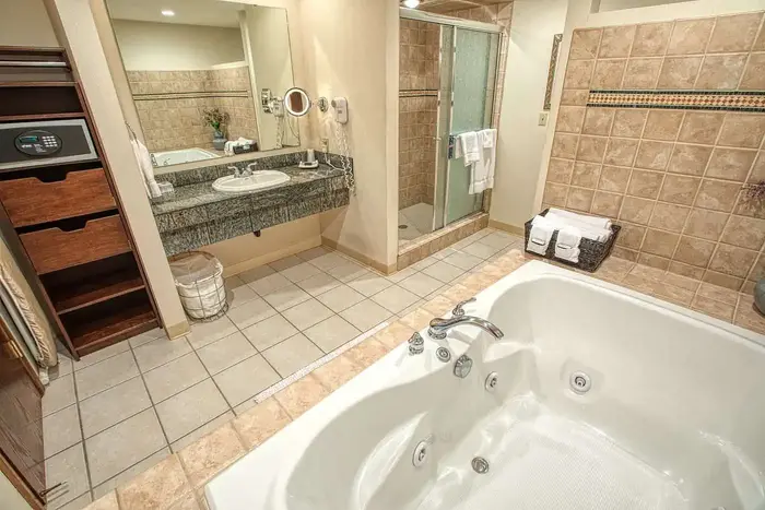 Sophie Station Suites