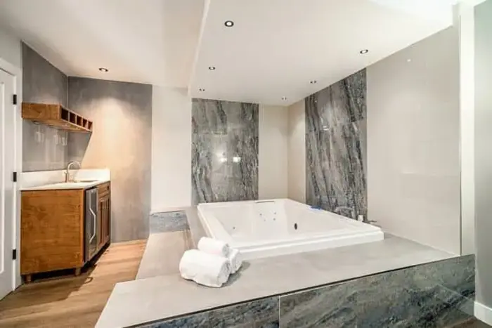 MainStay Suites
