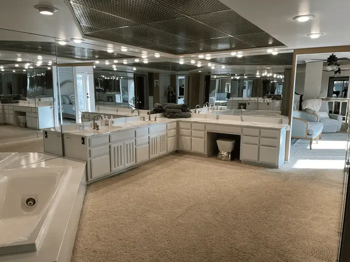 South Tulsa Private Gated Oasis