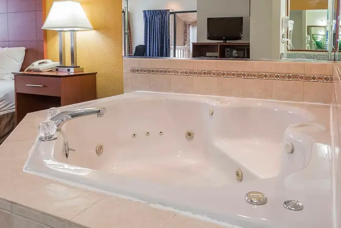 Quality Inn Sycamore - DeKalb