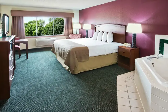 AmericInn by Wyndham Kearney