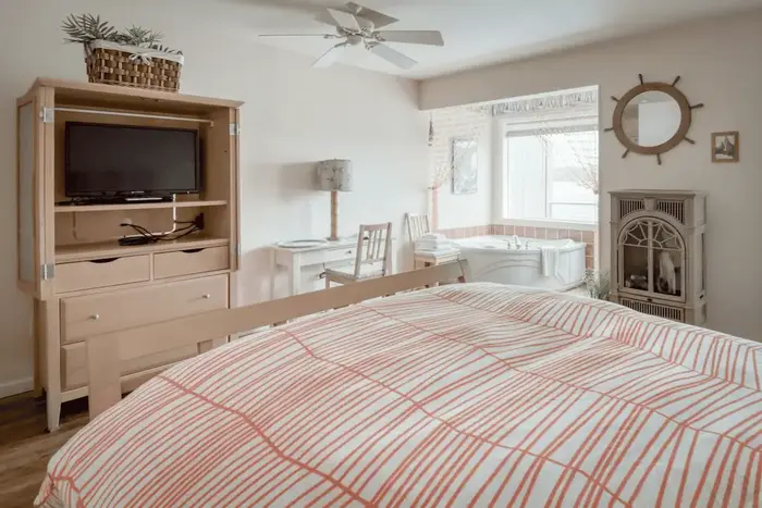 Surfer Dude – Anchor Pier Lodge