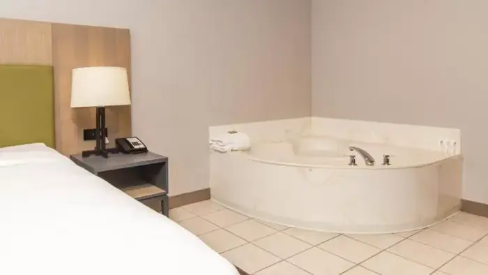 Country Inn & Suites by Radisson, Rapid City, SD