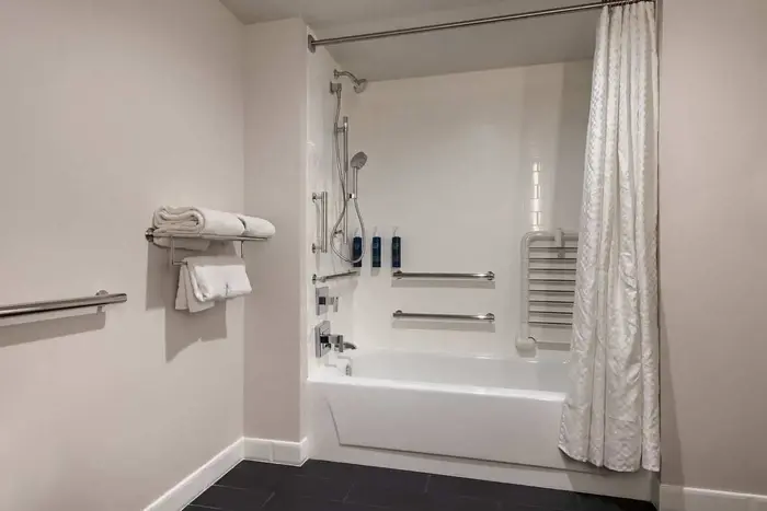 Four Points By Sheraton Bakersfield