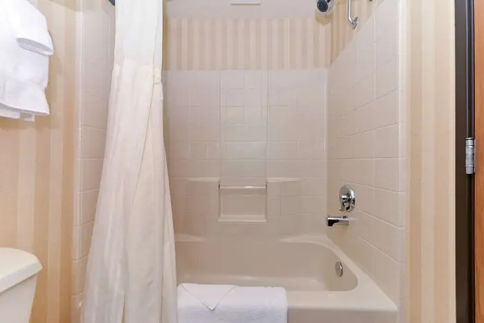 Best Western Plus Landmark Inn